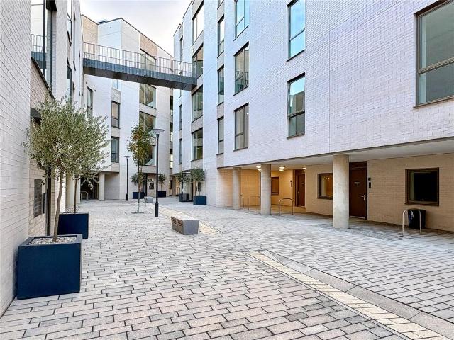 Flat for sale in Arbury, Cambridgeshire
