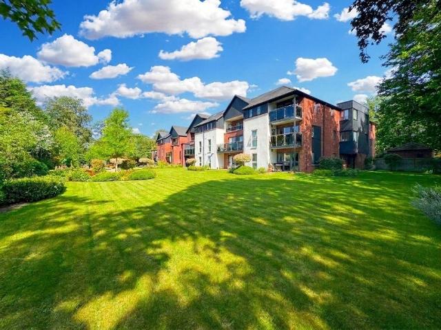 Flat for sale in Fulshaw Park, Wilmslow