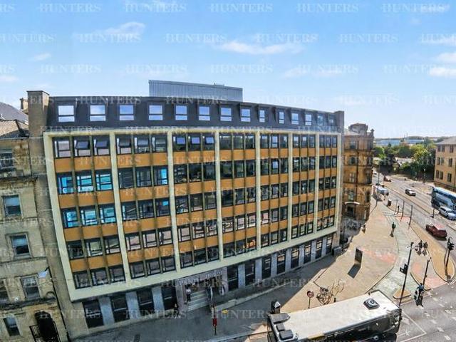Flat for sale in Little Germany, Bradford