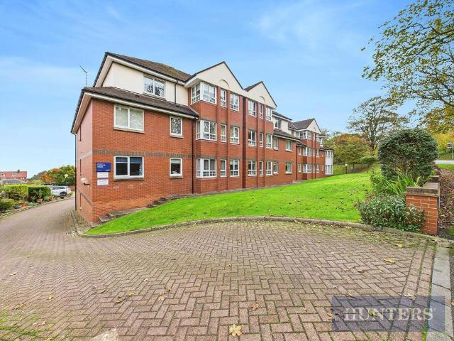 Flat for sale in South Cliff, Kepwick