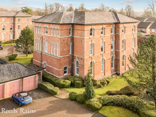 Flat for sale in Weston, Macclesfield
