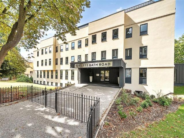 Flat for sale in Ewens Farm, Golden Valley