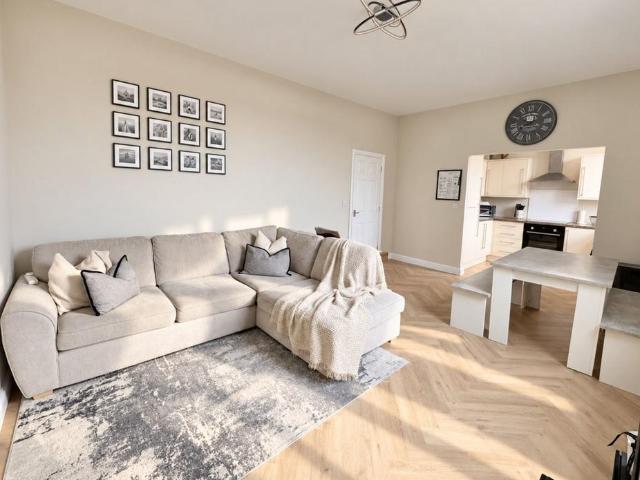 Flat for sale in Wolverton, Milton Keynes