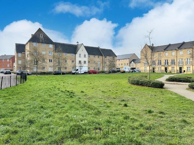 Flat for sale in Colchester, Mile End