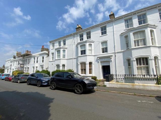 Flat for sale in Lower Walmer, Ash