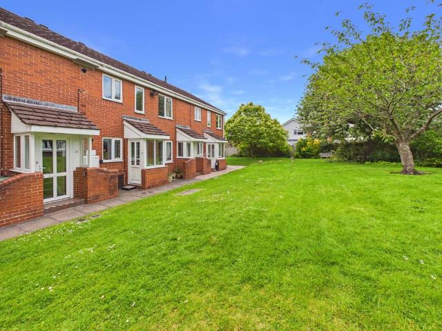 Flat for sale in Pershore, Wychavon