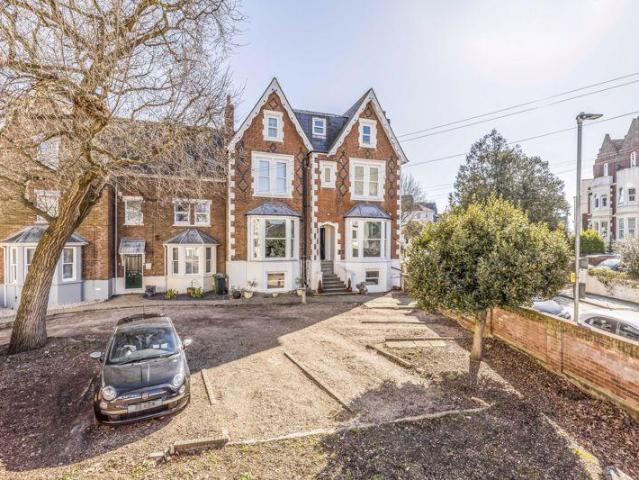 Flat for sale in Southsea, City Of Portsmouth