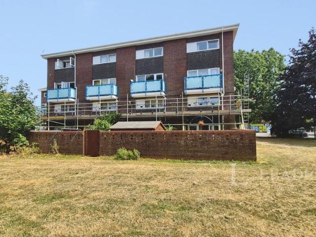 Flat for sale in West End, Fareham