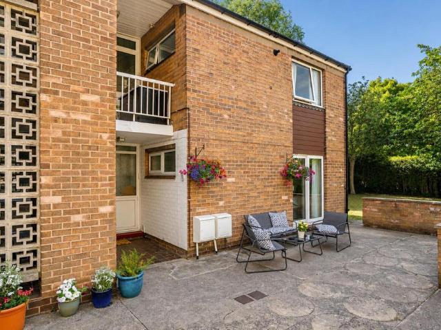 Flat for sale in High Field, York