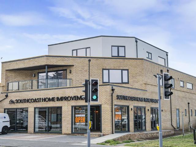 Flat for sale in Peacehaven, Iford