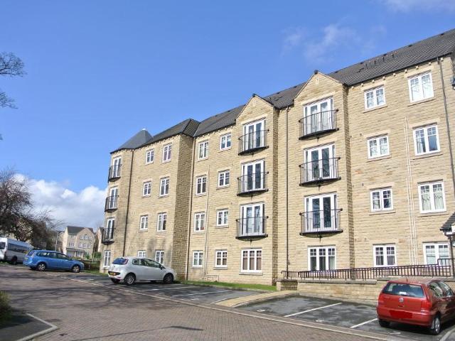Flat for sale in Prince Royd, Kirklees
