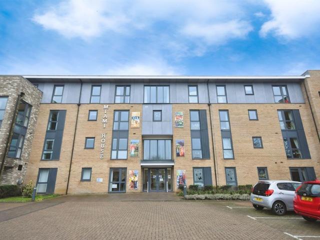 Flat for sale in Moulsham, Chelmsford