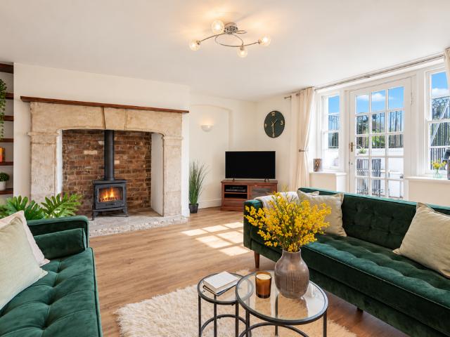 Flat for sale in Warden Hill, Cheltenham