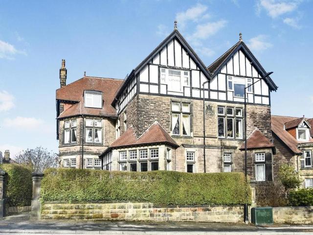 Flat for sale in Low Harrogate, Harrogate