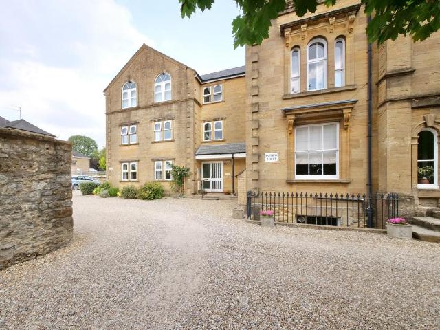 Flat for sale in Sherborne, East Dorset