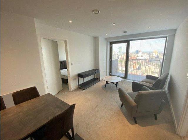 Flat for sale in Blackfriars, Salford