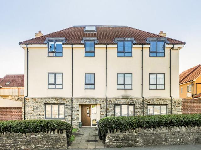 Flat for sale in Hanham Abbots, Kingswood