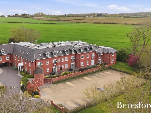 Flat for sale in Great Easton, Duton Hill