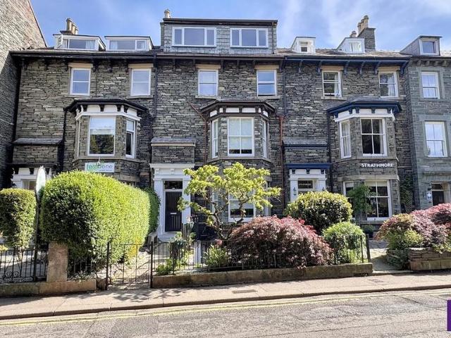 Flat for sale in Keswick
