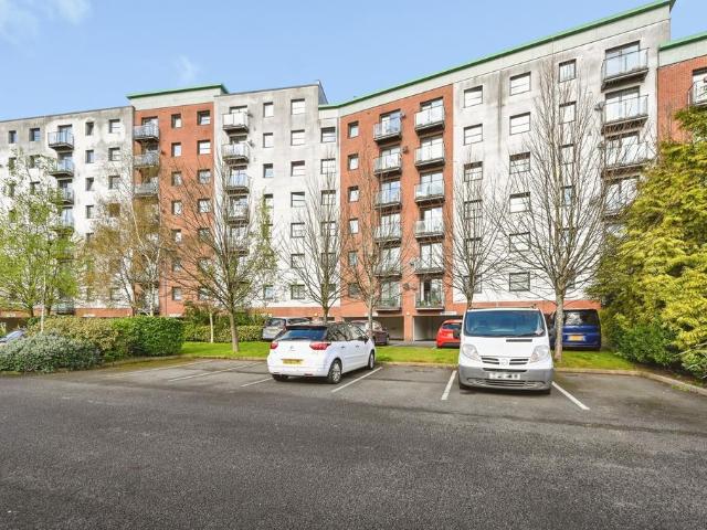 Flat for sale in St Helens