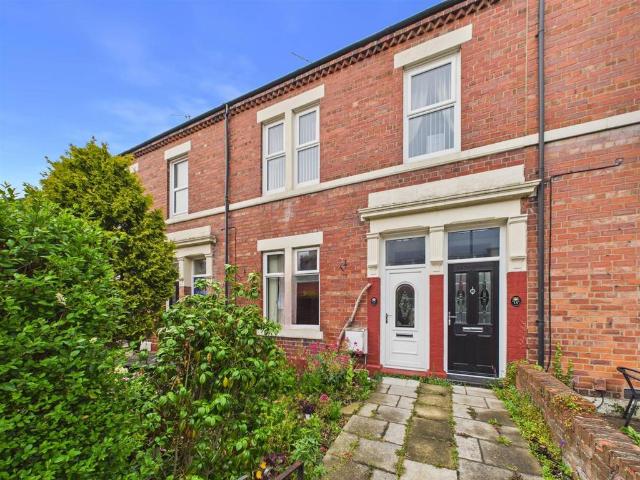 Flat for sale in Preston, North Shields