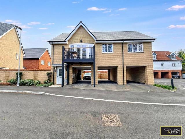 Flat for sale in Chelmsford, Essex