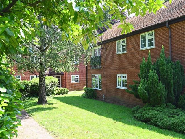 Flat for sale in Calthorpe Fields, West Midlands