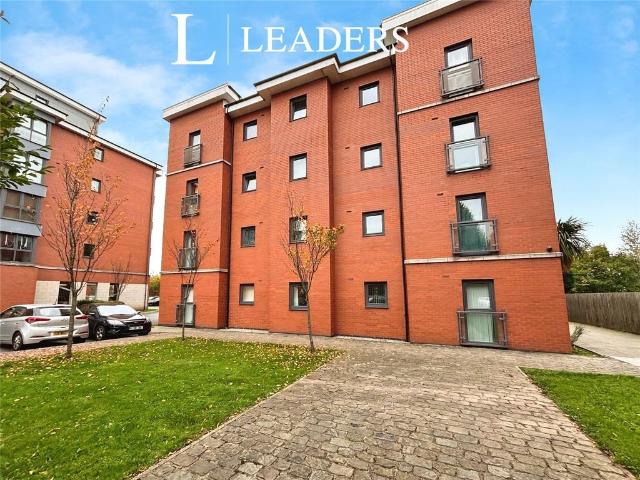 Flat for sale in Fairfield, Warrington