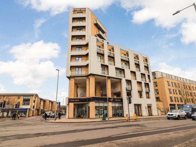 Flat for sale in Arbury, Cambridgeshire