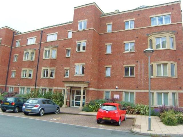 Flat for sale in Wrexham, Wales