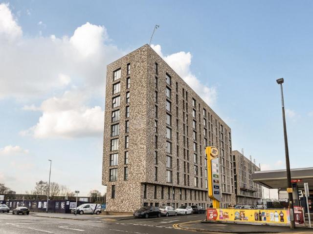 Flat for sale in Ordsall, Salford