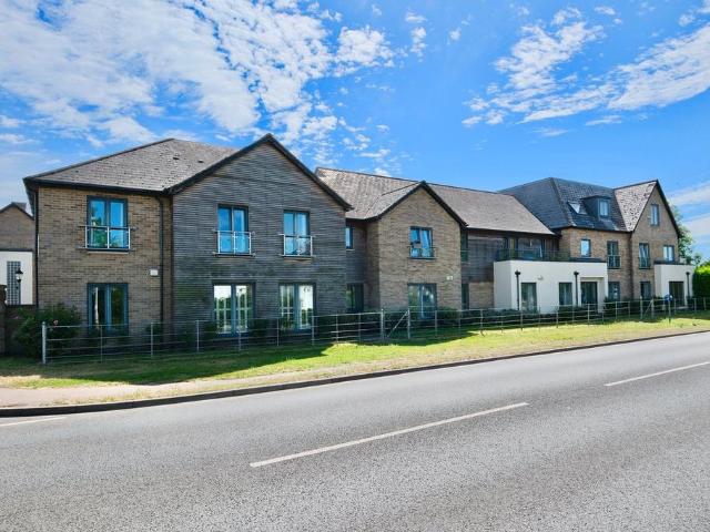 Flat for sale in Huntingdon, Cambridgeshire