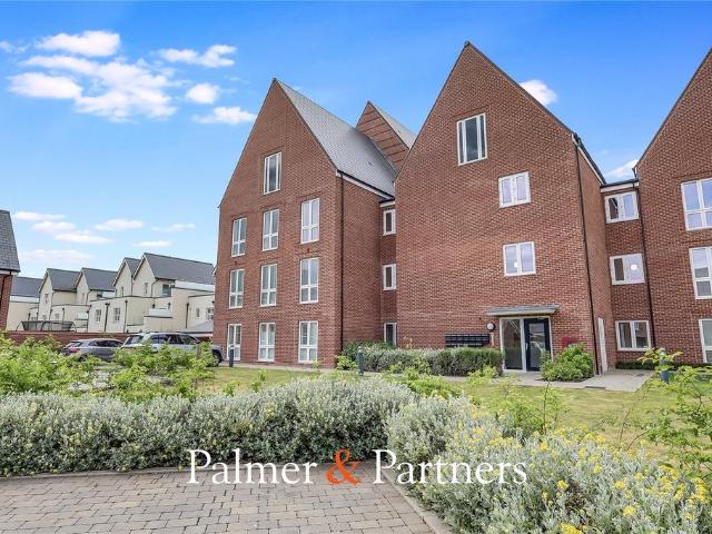 Flat for sale in Chelmsford, Essex