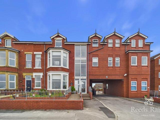 Flat for sale in Knott End-On-Sea, Wyre