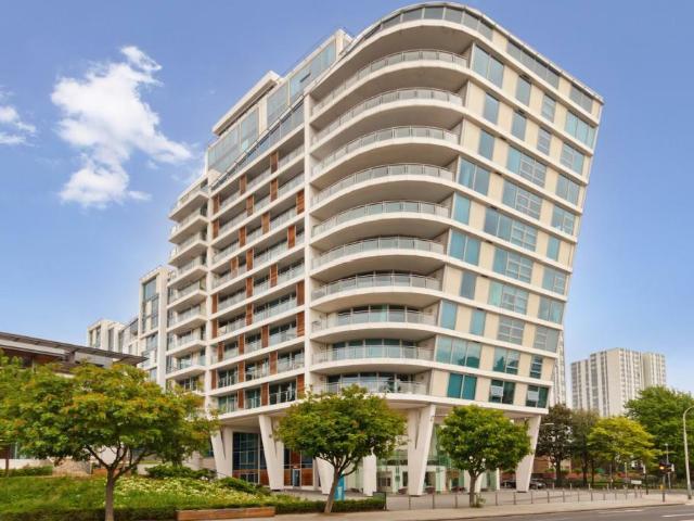 Flat for sale in Belsize Park, Cat Hill