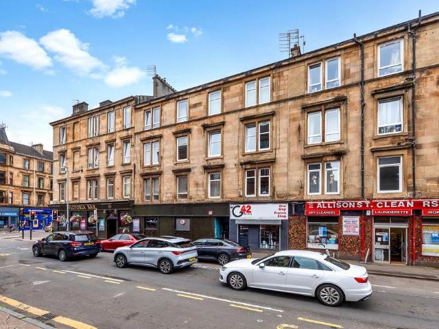 Flat for sale in Strathbungo, Scotland