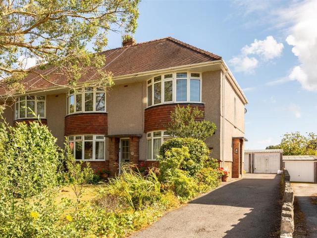 Flat for sale in Dunvant, Wales