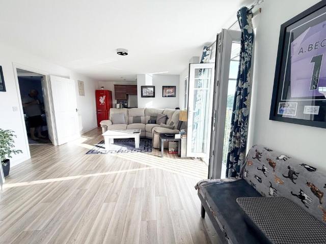 Flat for sale in Howley Quay, Warrington