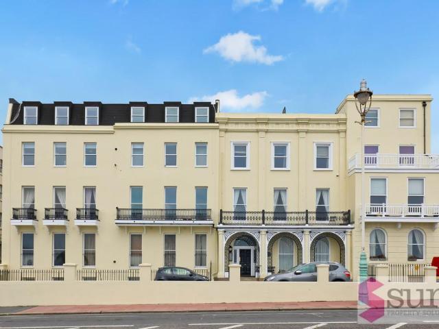 Flat for sale in Kemptown, Brighton & Hove
