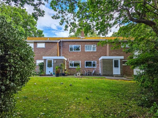 Flat for sale in Highcliffe