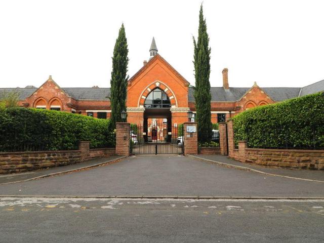 Flat for sale in Gravelly Hill, West Midlands
