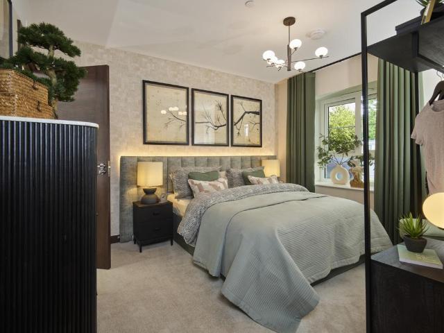 Flat for sale in Navestock Side, Essex
