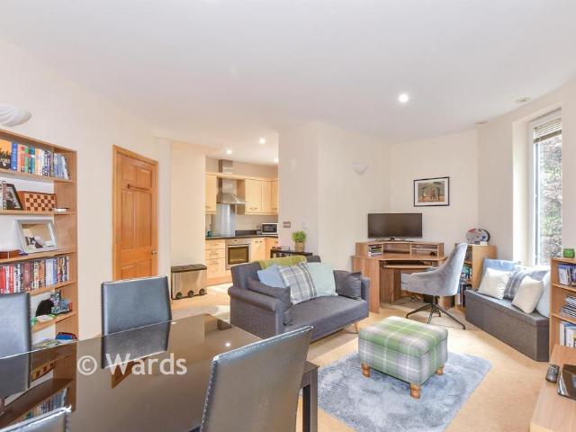 Flat for sale in Longport, The Bridge