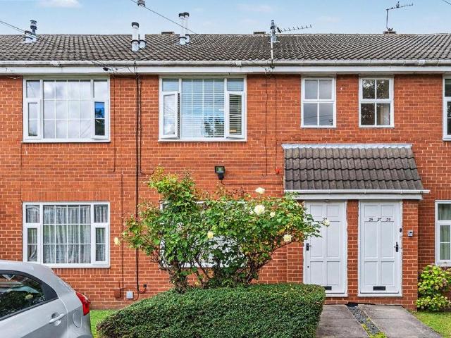 Flat for sale in Burley, West Yorkshire