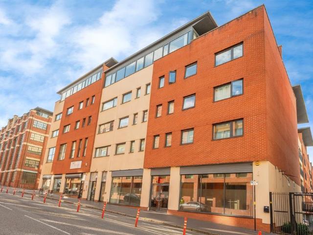 Flat for sale in Highgate, West Midlands
