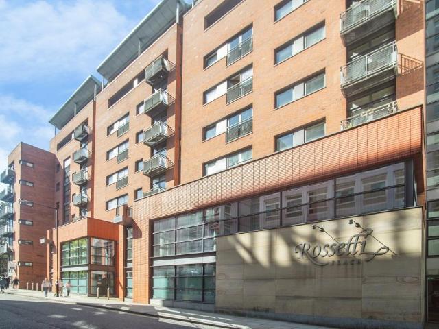 Flat for sale in City Centre, Georgia
