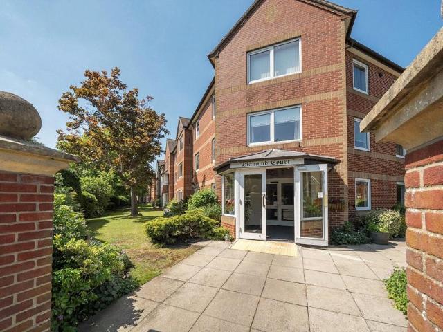 Flat for sale in North Oxford, Oxford