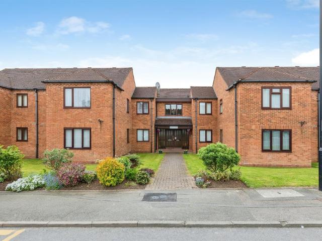Flat for sale in Green Lane, Finham