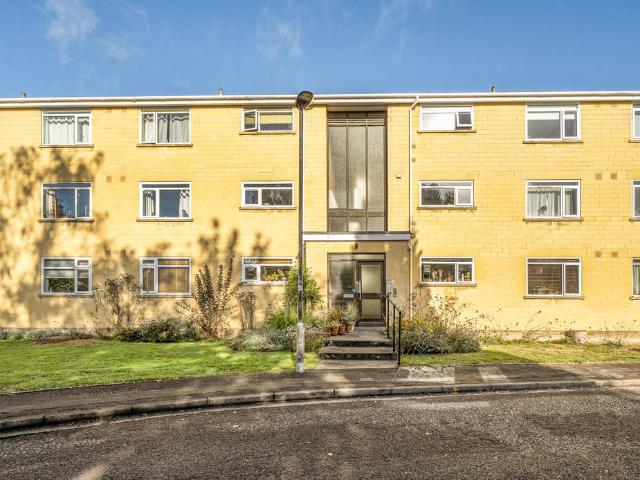 Flat for sale in Bathwick, Bath