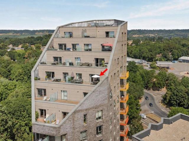 Flat for sale in Ringlestone, Midway